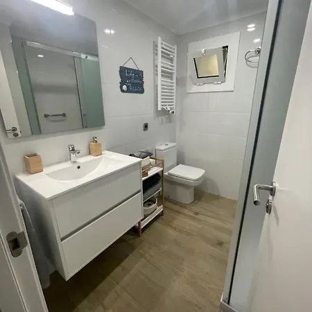 Apartament Edifici Simbat A 150m De La Platja Apartamento